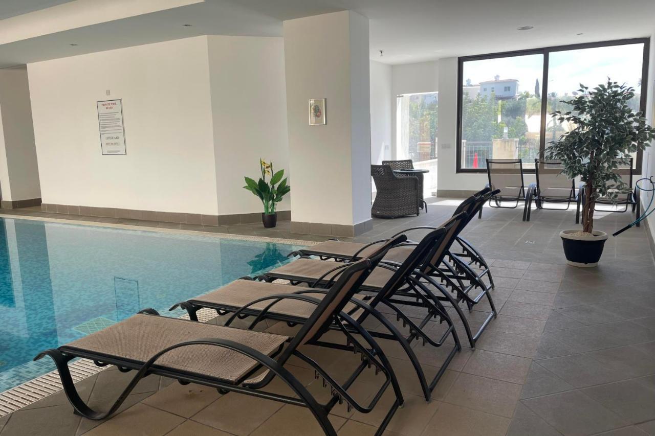 Eleona'S Royal Gardens By Yiota - Luxury 2 Bed Apartment In Exclusive Complex Péjia Kültér fotó