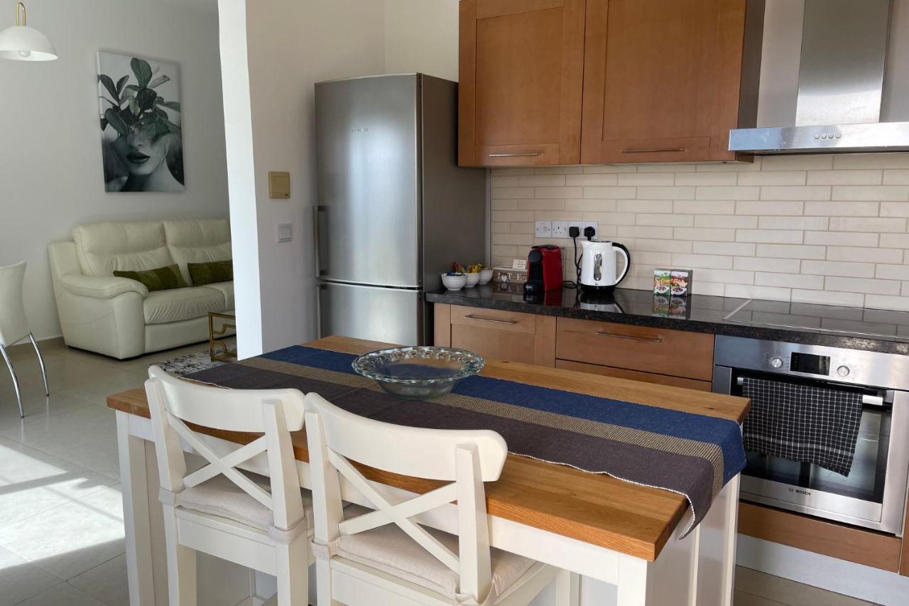 Eleona'S Royal Gardens By Yiota - Luxury 2 Bed Apartment In Exclusive Complex Péjia Kültér fotó